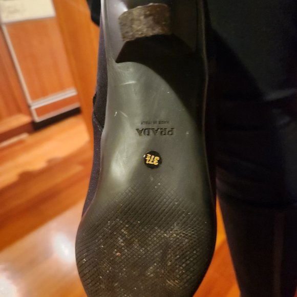 Women's black  Prada sport boots. Size 37½. - Picture 4 of 14